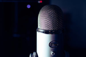 Blue Microphones Yetiの購入レビュー！USBマイクの最高峰 | ドウガク